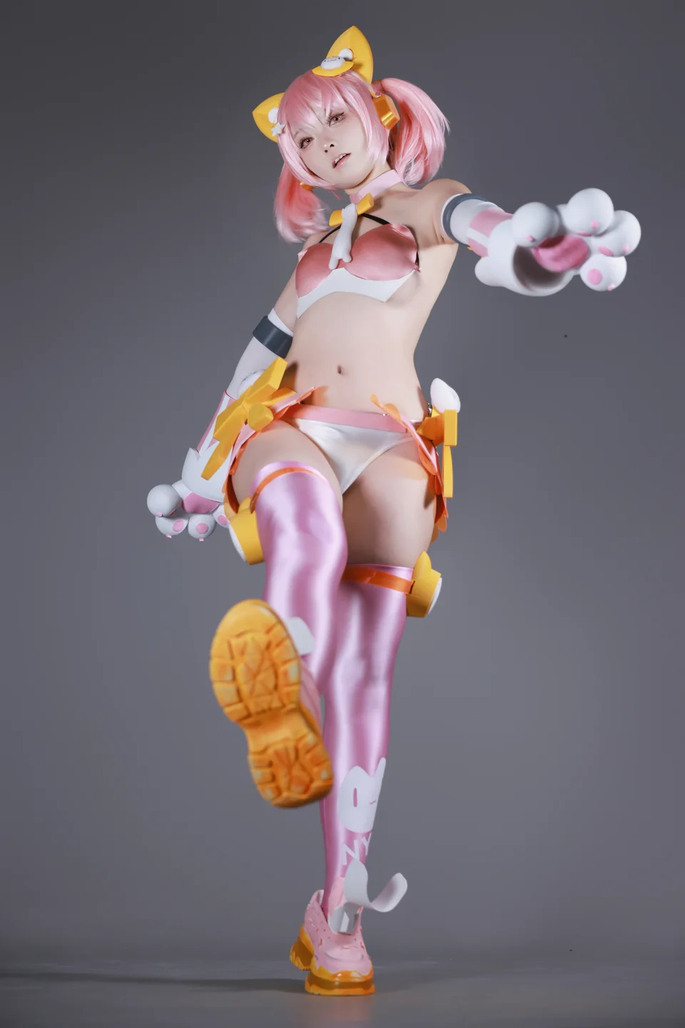 G44不会受伤_No_166_女神装置Puni_Mofu猫猫_54P_762MB tg@simisebaiai 【丝足阁】026.webp